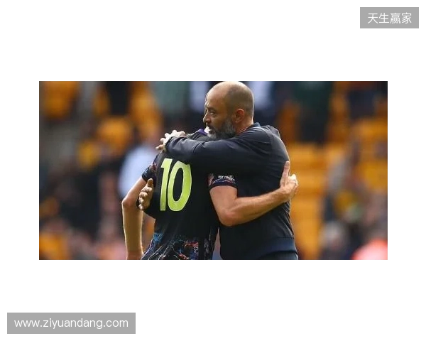 赫内斯:凯恩是最全面中锋,要是伊萨克值1.5亿欧他就值2.5亿